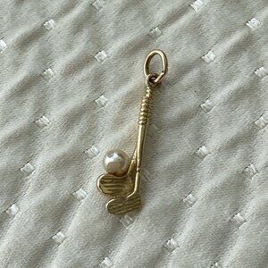 10K Gold Golf Club & Pearl Ball Charm Pendant 1g Vintage 1980s